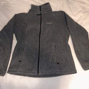 long sleeve columbia fleece zip up size M